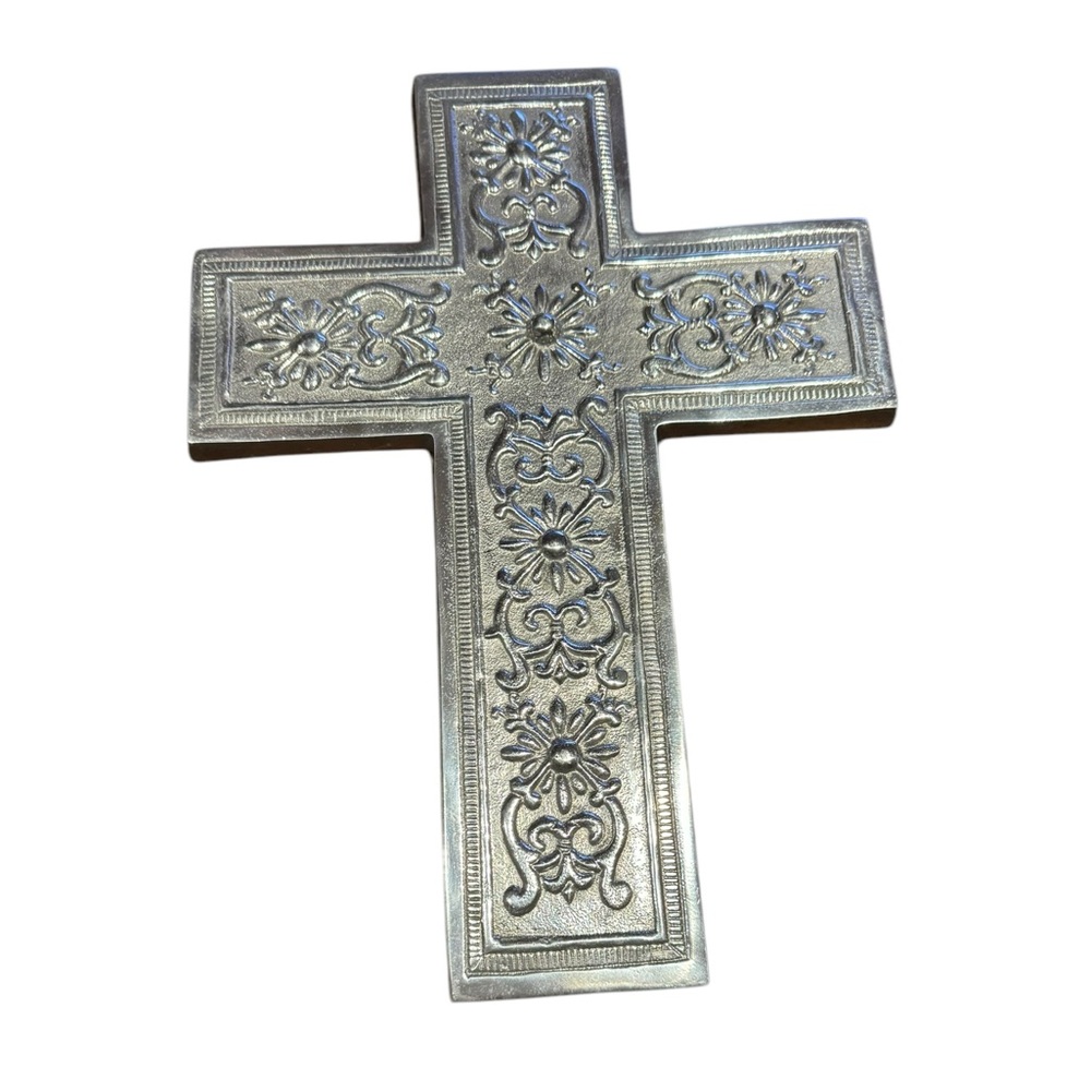 Ornate Heavy Wall Hanging Cross